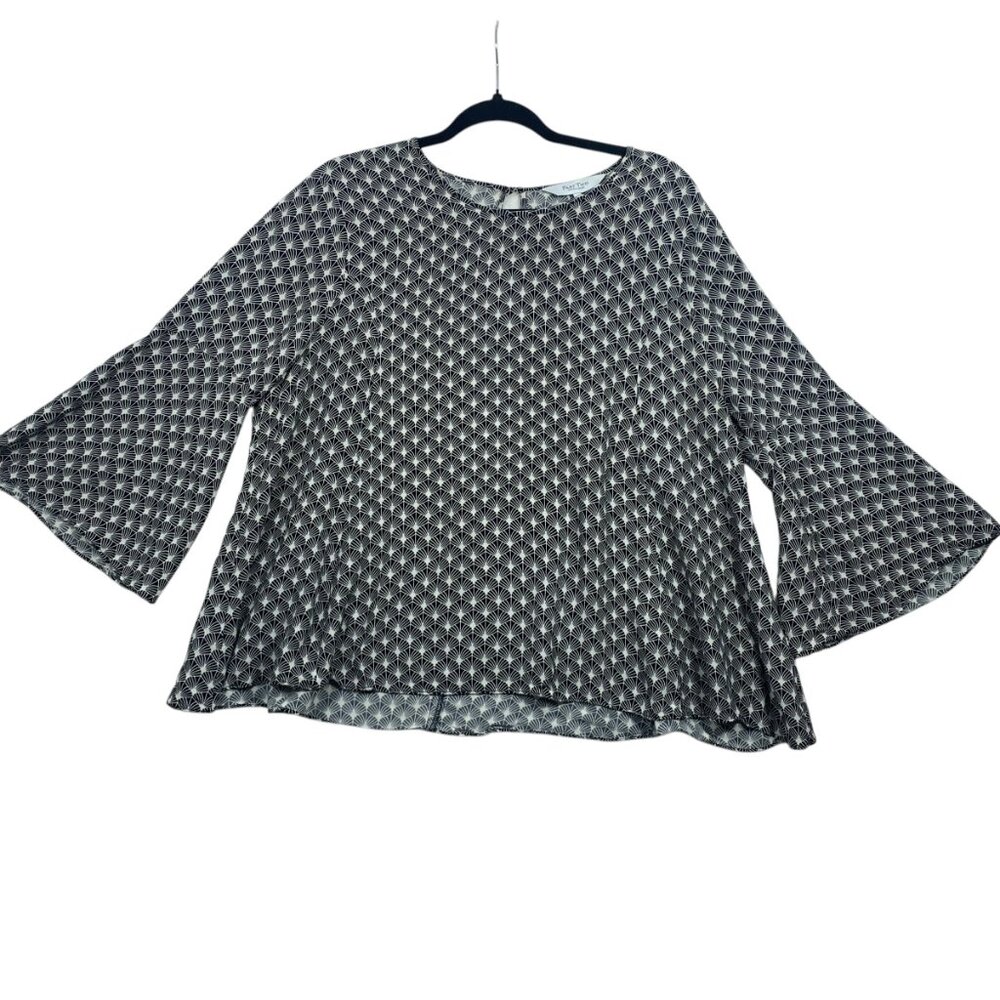 Black & White Geometric Bell-Sleeve Blouse